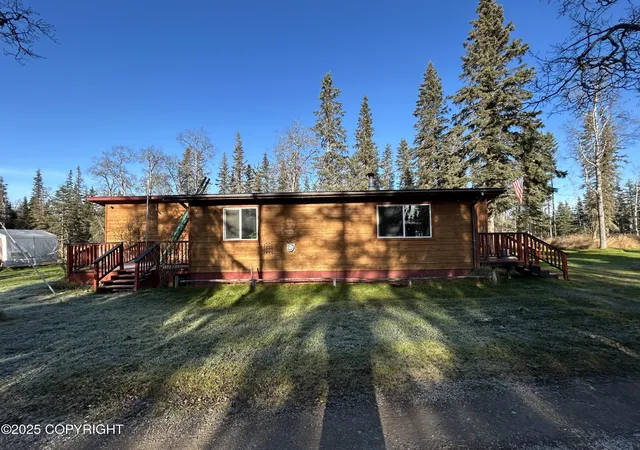 4th image of 38659 S Ruby Cir, Soldotna, AK 99669 | MLS# 25-14137