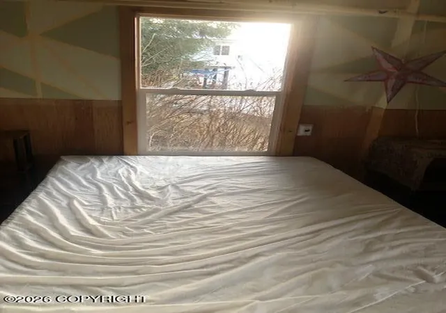 Photo 18 of Single family home for sale at 107 Bluff Trl, Cordova, AK 99574 | MLS# 25-14799 | Listing updated on 2026-03-17