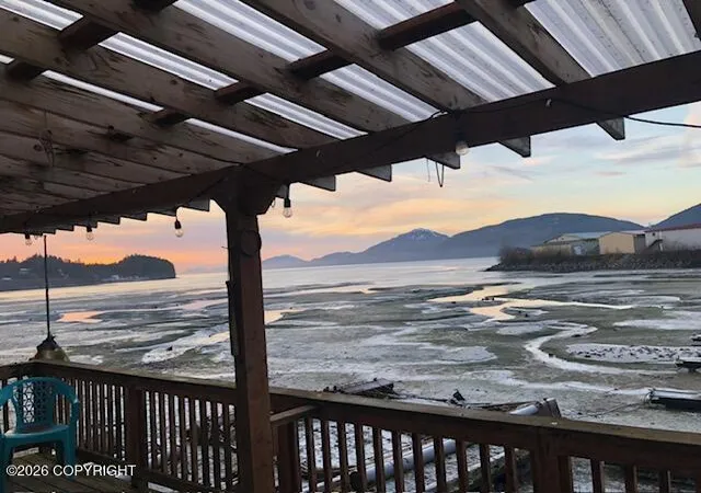 Photo 1 of Single family home for sale at 107 Bluff Trl, Cordova, AK 99574 | MLS# 25-14799 | Listing updated on 2026-03-17