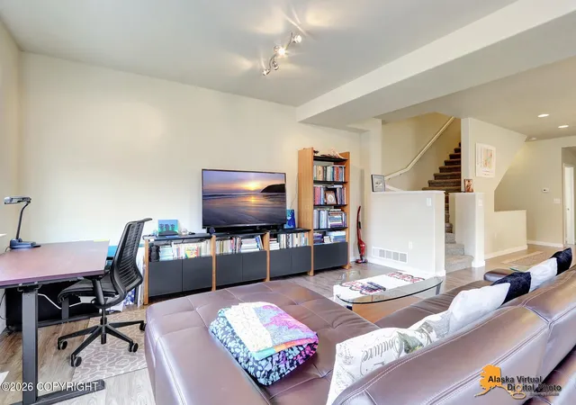 5th image of 264 Cook Inlet Loop #3D, Anchorage, AK 99501 | MLS# 26-5756