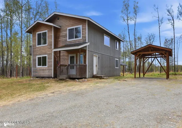 1st image of 6005 N Little Rock Cir, Wasilla, AK 99654 | MLS# 25-15088