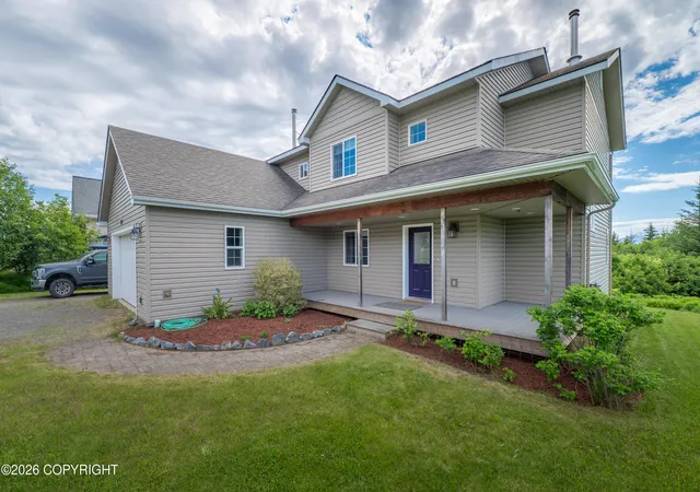 Homes for sale in Homer, AK | 925 Soundview Ave, Homer, AK 99603 | MLS# 25-15174