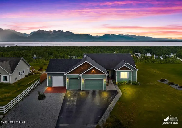 Homes for sale in Wasilla, AK | 7726 W Overview Cir, Wasilla, AK 99623 | MLS# 26-8289