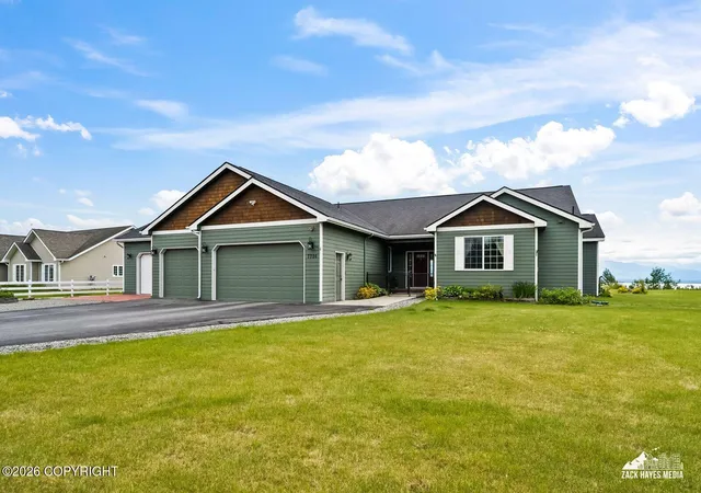 Homes for sale in Wasilla, AK | 7726 W Overview Cir, Wasilla, AK 99623 | MLS# 26-8289