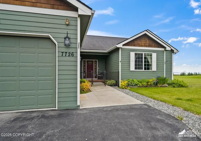 Homes for sale in Wasilla, AK | 7726 W Overview Cir, Wasilla, AK 99623 | MLS# 26-8289