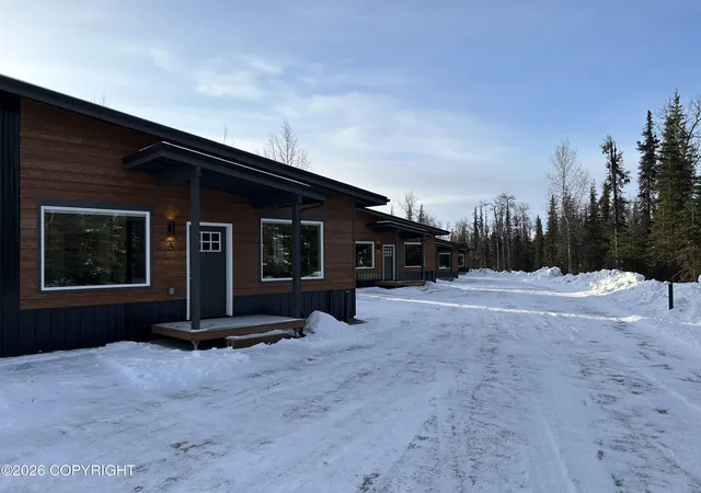 Homes for sale in Soldotna, AK | 40165 Sterling Hwy, Soldotna, AK 99669 | MLS# 26-63
