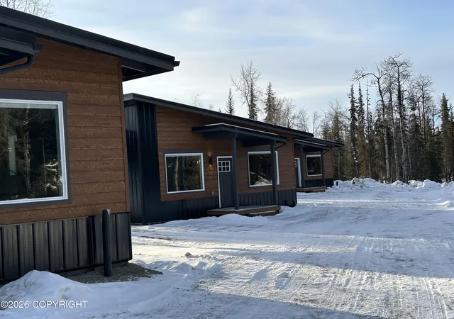 Homes for sale in Soldotna, AK | 40165 Sterling Hwy, Soldotna, AK 99669 | MLS# 26-63