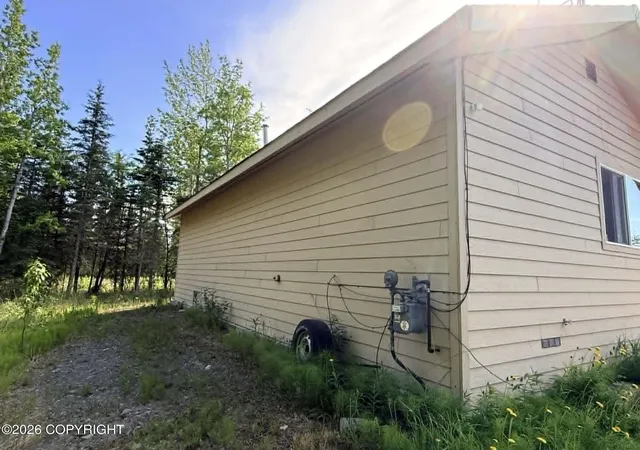 5th image of 36306 Wren Dr, Kenai, AK 99611 | MLS# 26-7879