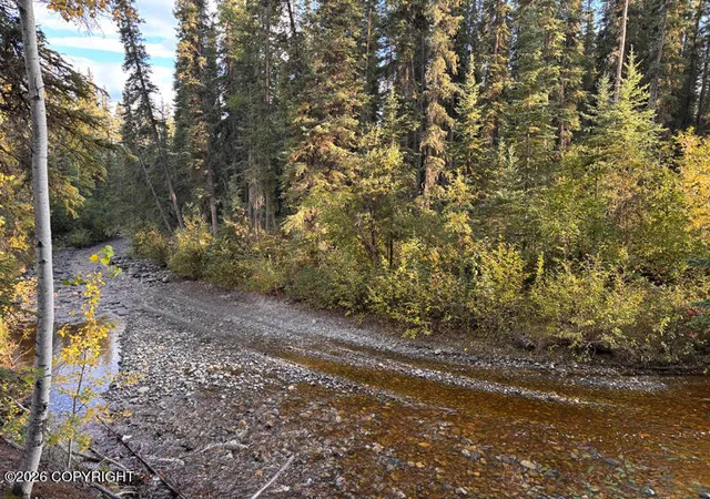 Photo 4 of Single family home for sale at 79166 Jackson Rd, Healy, AK 99743 | MLS# 26-412 | Listing updated on 2026-09-23