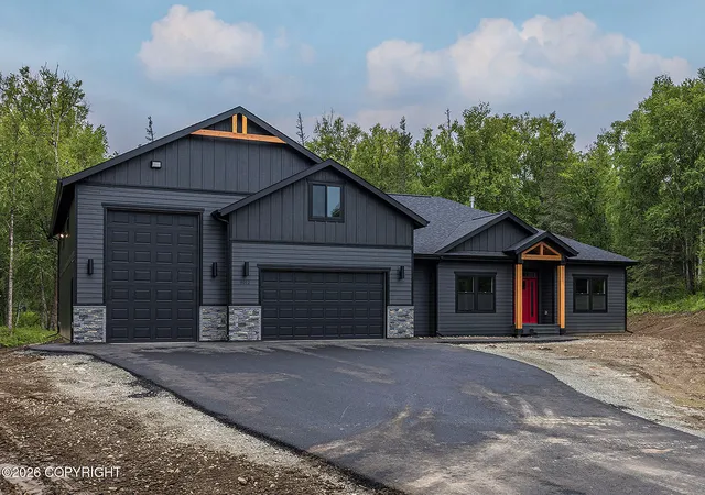 Photo 5 of Sale Pending at 9970 E Vista Ridge Cir, Palmer, AK 99645 | MLS# 26-894 | Listing updated on 2026-02-02