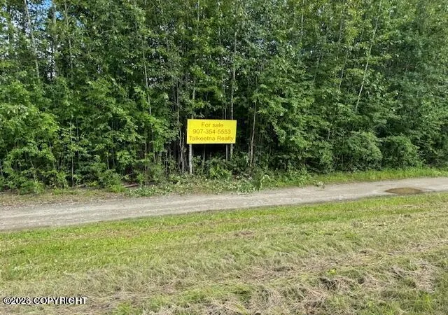 2nd image of 2291122945 S Talkeetna Spur Rd, Talkeetna, AK 99676 | MLS# 26-1906