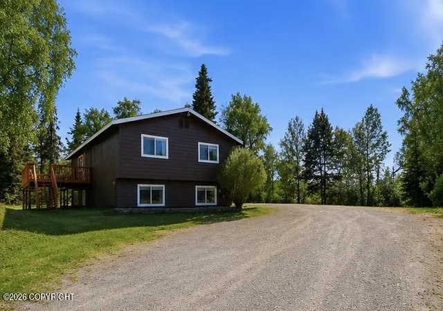 Homes for sale in Soldotna, AK | 36565 Pine St, Soldotna, AK 99669 | MLS# 26-2210