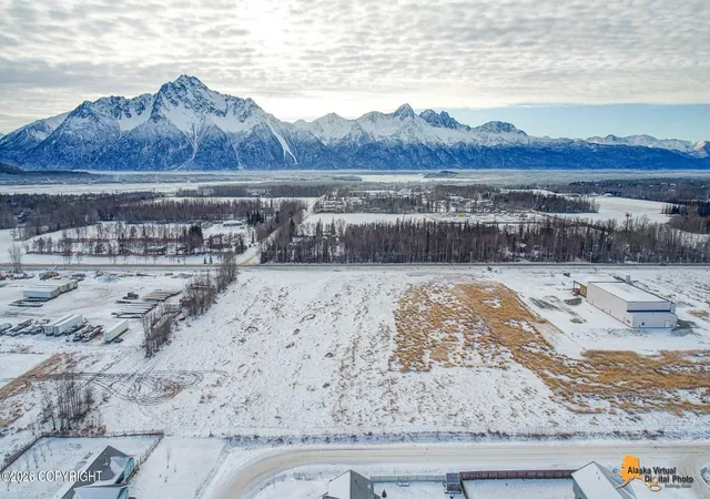 5th image of 14369 E Outer Springer Loop, Palmer, AK 99645 | MLS# 26-2081