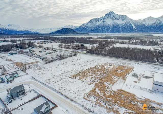 6th image of 14369 E Outer Springer Loop, Palmer, AK 99645 | MLS# 26-2081