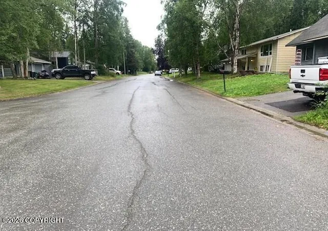 Photo 2 of Sale Pending at 1200 Southampton Dr, Anchorage, AK 99503 | MLS# 26-2180 | Listing updated on 2026-09-09