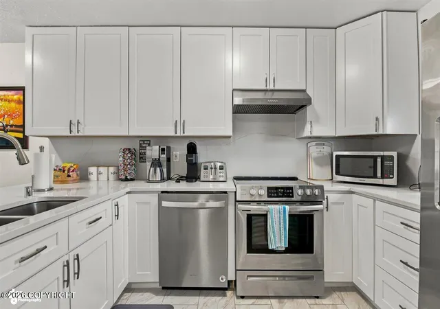 Photo 3 of Sale Pending at 10057 Thimble Berry Dr, Anchorage, AK 99515 | MLS# 26-10743 | Listing updated on 2026-09-16