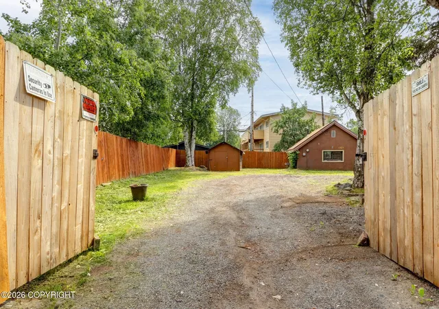 Homes for sale in Anchorage, AK | 1202 W 35th Ave, Anchorage, AK 99503 | MLS# 26-7839