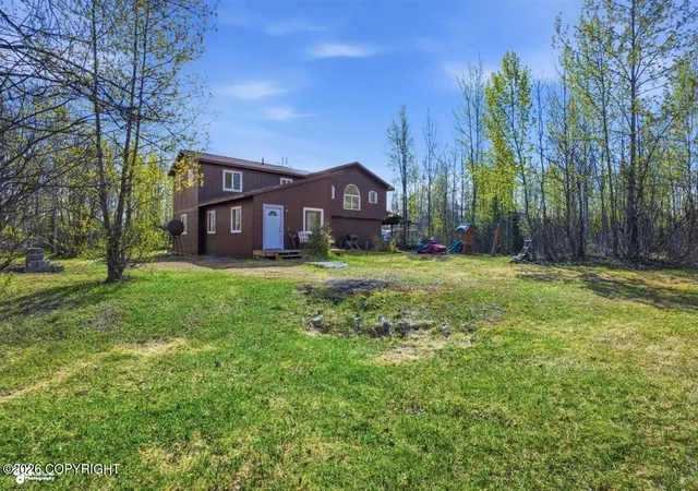 Homes for sale in Wasilla, AK | 2762 S Walnut Wood Dr, Wasilla, AK 99623 | MLS# 26-5148