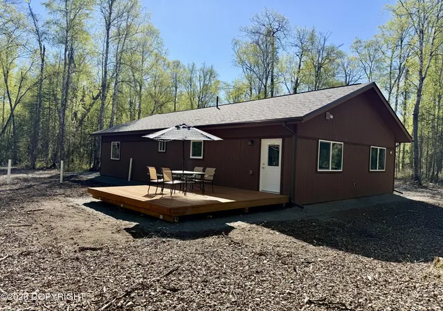 Homes for sale in Talkeetna, AK | 14739 E Angel Wing Cir, Talkeetna, AK 99676 | MLS# 26-2385
