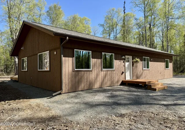 Homes for sale in Talkeetna, AK | 14739 E Angel Wing Cir, Talkeetna, AK 99676 | MLS# 26-2385