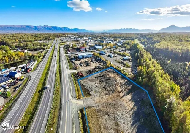 4th image of 8066 W Business Park Dr, Wasilla, AK 99623 | MLS# 26-2976