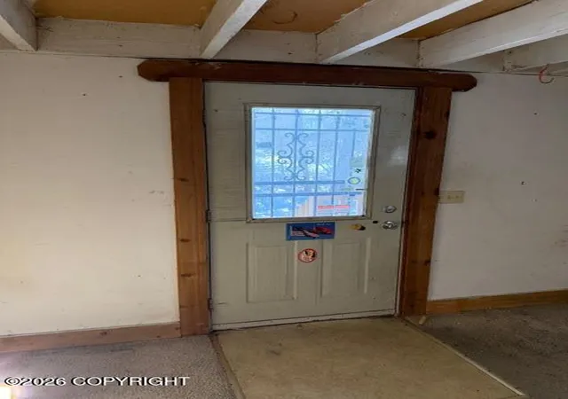 Homes for sale in Talkeetna, AK | 22076 S I St, Talkeetna, AK 99676 | MLS# 26-2735