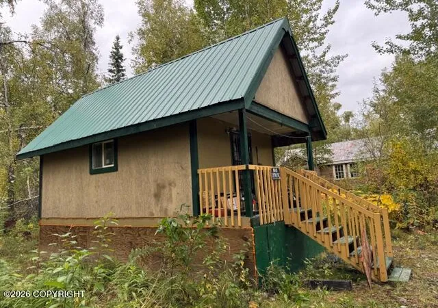 Homes for sale in Talkeetna, AK | 22076 S I St, Talkeetna, AK 99676 | MLS# 26-2735