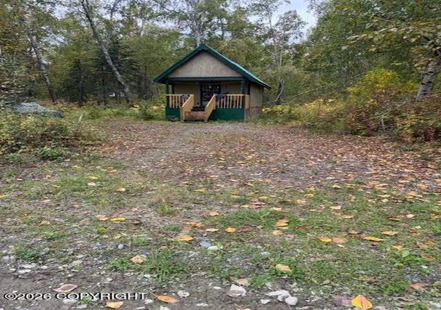 Homes for sale in Talkeetna, AK | 22076 S I St, Talkeetna, AK 99676 | MLS# 26-2735