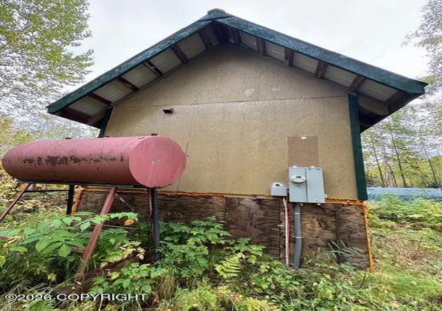 Homes for sale in Talkeetna, AK | 22076 S I St, Talkeetna, AK 99676 | MLS# 26-2735