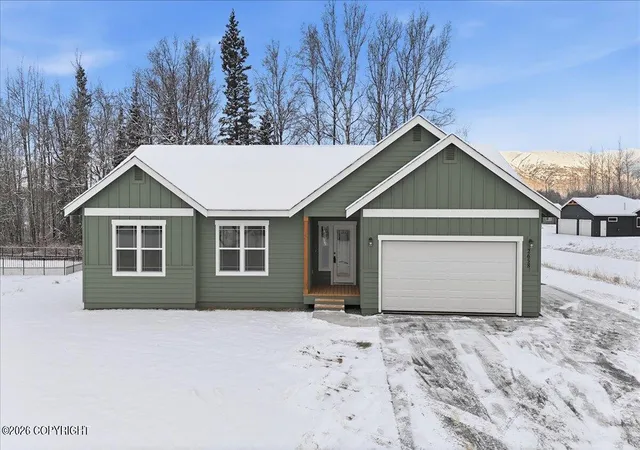 1st image of 8492 E Eagle View Cir, Palmer, AK 99645 | MLS# 26-2993