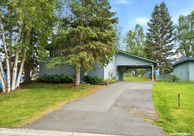 Homes for sale in Anchorage, AK | 3106 Wiley Post Ave, Anchorage, AK 99517 | MLS# 26-8463