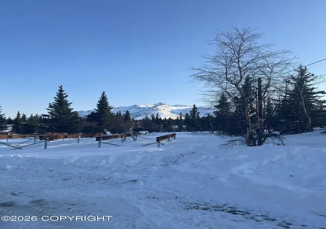 Photo 1 of Land for sale at L5 Hl Top Rd, Healy, AK 99743 | MLS# 26-3127 | Listing updated on 2026-06-27