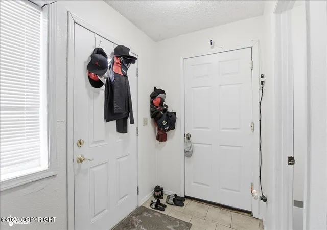 Homes for sale in Anchorage, AK | 1930 E 72Nd Ave, Anchorage, AK 99507 | MLS# 26-3204