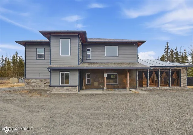 Homes for sale in Kenai, AK | 1108 Colonial Dr, Kenai, AK 99611 | MLS# 26-3346