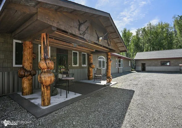 Photo 2 of Single family home for sale at 47767 S Brower Pl, Willow, AK 99688 | MLS# 26-3466 | Listing updated on 2026-07-25