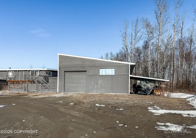 4th image of 7460 Denelle St, Palmer, AK 99645 | MLS# 26-3423