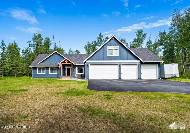 2nd image of 8348 E Fork Cir, Wasilla, AK 99654 | MLS# 26-3909