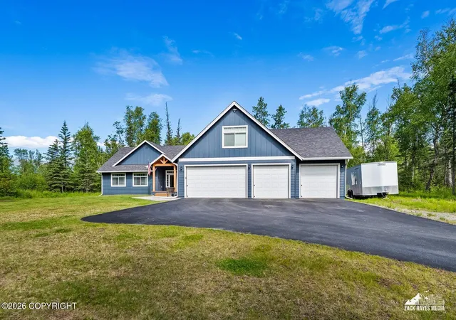 3rd image of 8348 E Fork Cir, Wasilla, AK 99654 | MLS# 26-3909