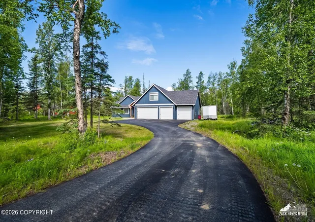4th image of 8348 E Fork Cir, Wasilla, AK 99654 | MLS# 26-3909