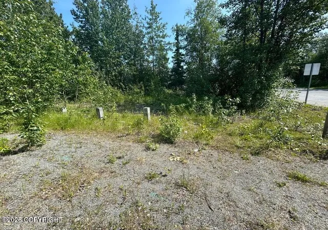 4th image of 121 E Herning Ave, Wasilla, AK 99654 | MLS# 26-3668