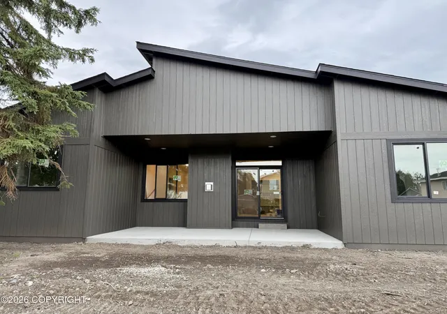 Photo 3 of Single family home for sale at 10040 Zeus Cir, Anchorage, AK 99515 | MLS# 26-3711 | Listing updated on 2026-08-24