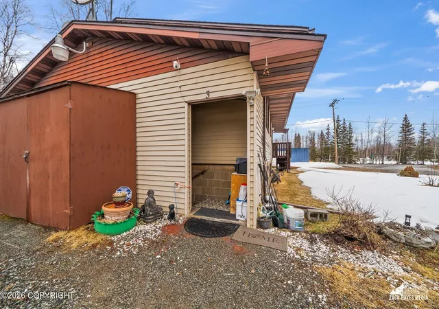 Homes for sale in Big Lake, AK | 4152 S Oscar Anderson Rd, Big Lake, AK 99652 | MLS# 26-3961