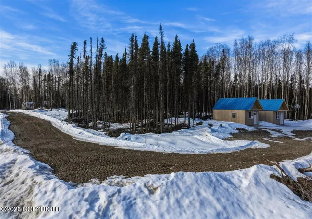 Homes for sale in Houston, AK | 11577 W Ballyshannon Dr, Houston, AK 99623 | MLS# 26-3849