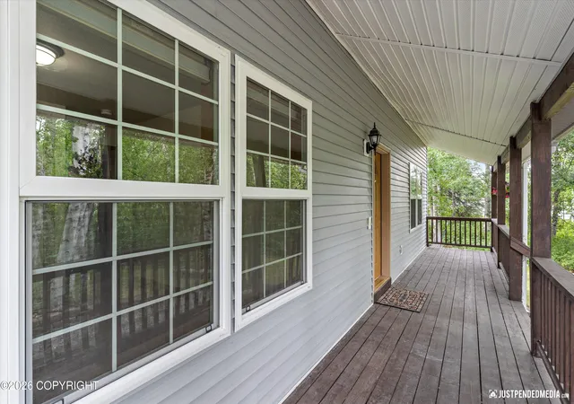 3rd image of 991 N Jack Nicklaus Dr, Wasilla, AK 99654 | MLS# 26-3844