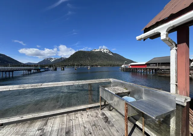 4th image of 1004 S Nordic Dr, Petersburg, AK 99833 | MLS# 26-3953