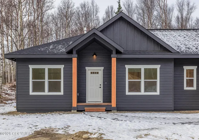 4th image of 10006 E Vista Ridge Cir, Palmer, AK 99645 | MLS# 26-4315