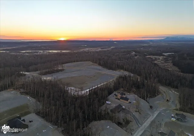 3rd image of B2 L31 Utopia View Cir, Wasilla, AK 99623 | MLS# 26-4031