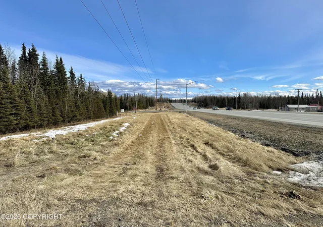 Homes for sale in Kenai, AK | 6352 Kenai Spur Hwy, Kenai, AK 99611 | MLS# 26-4095