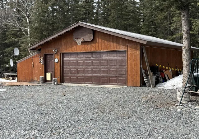 Photo 3 of Single family home for sale at L2 3 Larkspur Cir, Copper Center, AK 99573 | MLS# 26-4144 | Listing updated on 2026-09-06