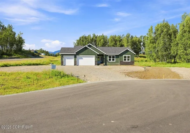 Photo 3 of Single family home for sale at 7943 E Silica Cir, Wasilla, AK 99654 | MLS# 26-4408 | Listing updated on 2026-08-30